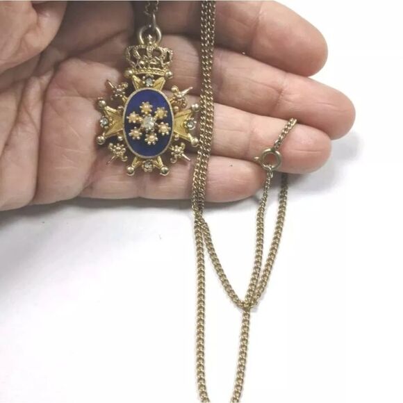 Vintage Gold Tone Coro Blue Enamel, Rhinestone, Pearl Crown Necklace - Picture 2 of 8